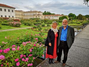 Elisabetta Motta con Luciano Ragozzino presso Roseto Fumagalli - Villa Reale di Monza